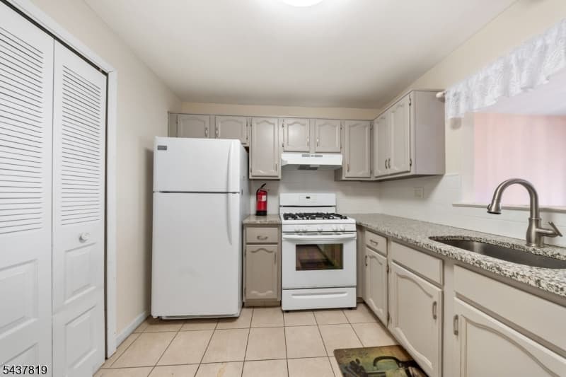 1190 W St Georges Ave, Linden City, Union photo 7