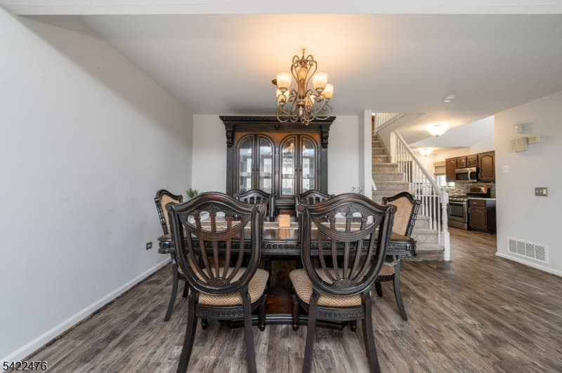 675 Raritan Rd, Clark Twp., Union photo 9