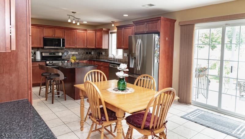 419 Putnam Rd, Union Twp., Union photo 12