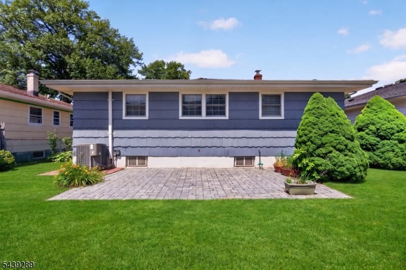 348 W Emerson Ave, Rahway City, Union photo 28