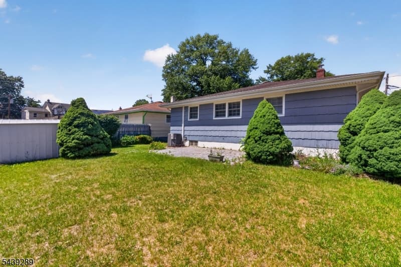 348 W Emerson Ave, Rahway City, Union photo 30