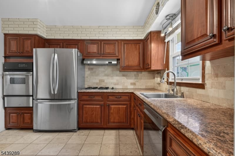 348 W Emerson Ave, Rahway City, Union photo 5