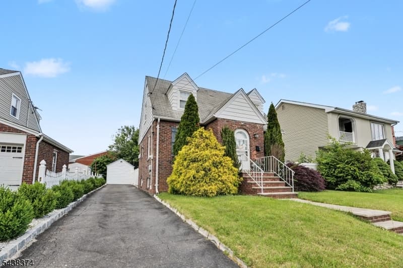 1312 Dewitt Ter, Linden City, Union photo 3
