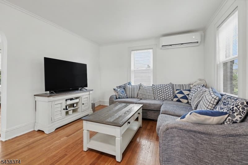 1312 Dewitt Ter, Linden City, Union photo 7