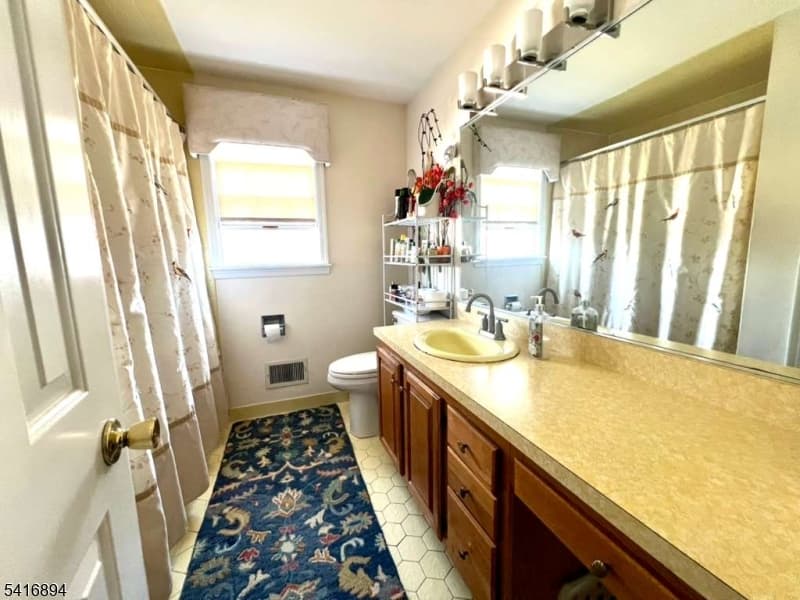 321 Tucker Ave, Union Twp., Union photo 16