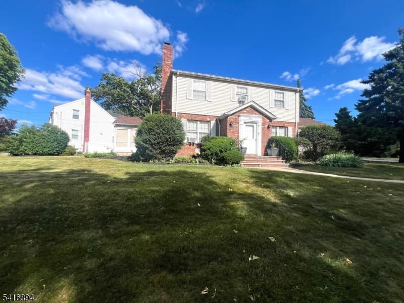321 Tucker Ave, Union Twp., Union photo 2