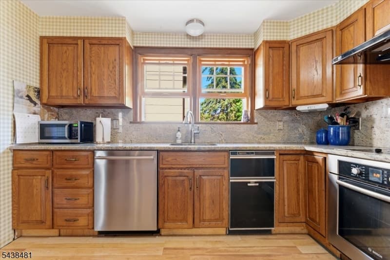 2104 Westfield Ave, Scotch Plains Twp., Union photo 18