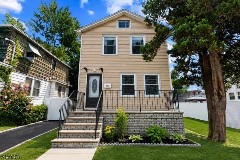 10 Arcadia Pl, Union Twp., Union