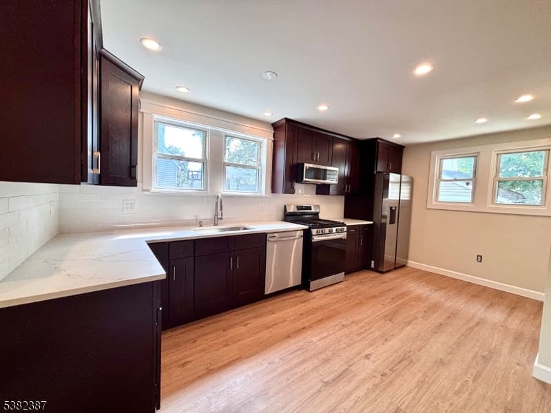 264 Walters St, Rahway City, Union photo 8