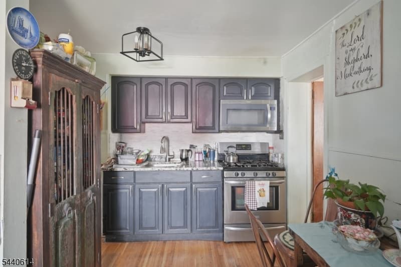 264 Donald Ave, Rahway City, Union photo 6