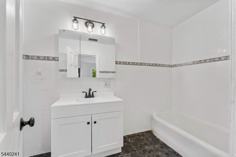 589 Westminster Ave, Elizabeth City, Union photo 12