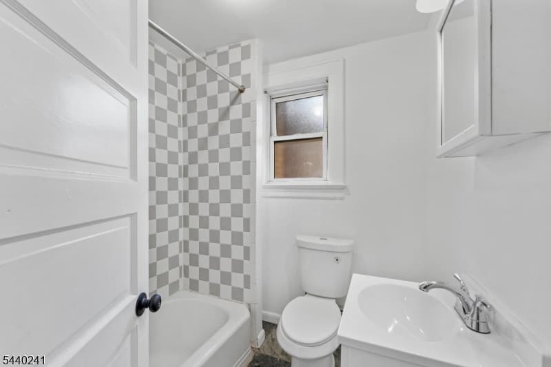 589 Westminster Ave, Elizabeth City, Union photo 21