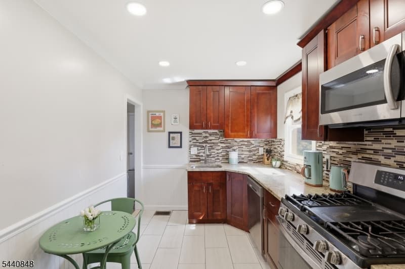 239 3rd Ave, Garwood Boro, Union photo 9
