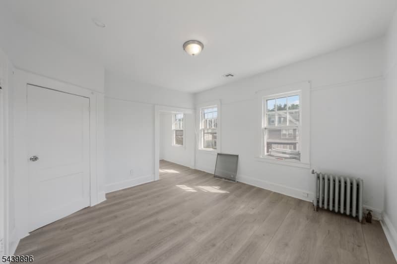714 Chandler Ave, Linden City, Union photo 16