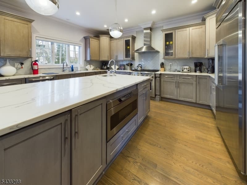301 Garrett Rd, Mountainside Boro, Union photo 12