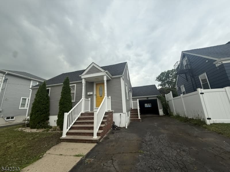 211 Bradford Ave, Linden City, Union photo 2