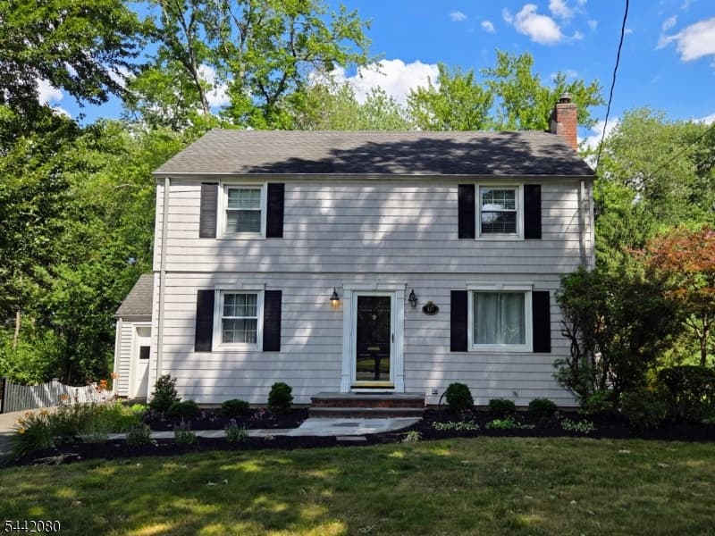 137 Passaic Ave, Summit City, Union