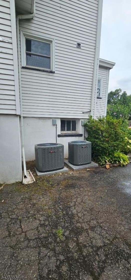 425 Chestnut St, Roselle Park Boro, Union photo 9