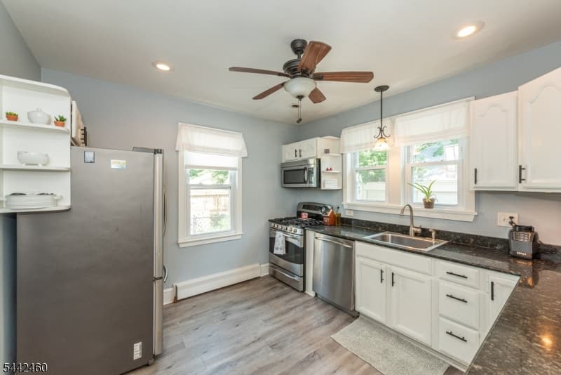 975 Maurice Ave, Rahway City, Union photo 11