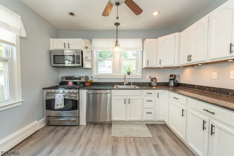 975 Maurice Ave, Rahway City, Union photo 9