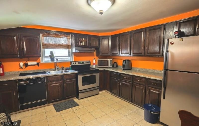 91 Clinton St, Rahway City, Union photo 8