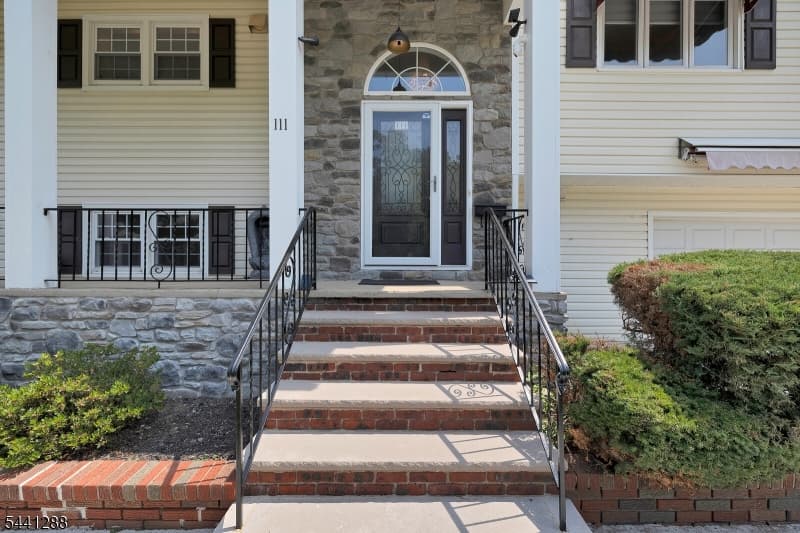 111 Walton Ave, Union Twp., Union photo 4