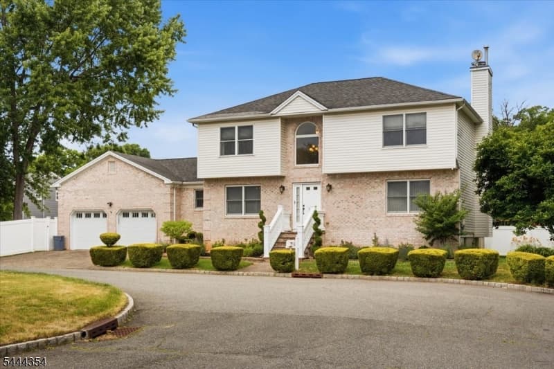 580 Center St, Kenilworth Boro, Union photo 2