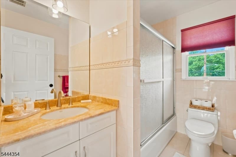 580 Center St, Kenilworth Boro, Union photo 26