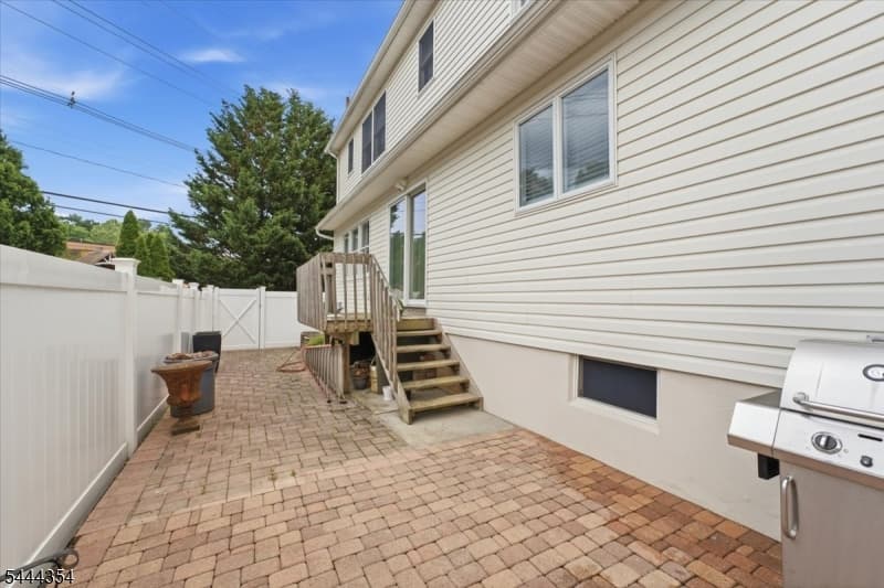 580 Center St, Kenilworth Boro, Union photo 34