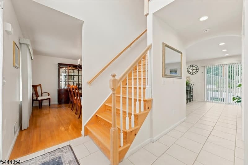 580 Center St, Kenilworth Boro, Union photo 5