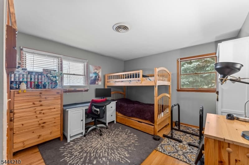 606 Knopf St, Linden City, Union photo 15