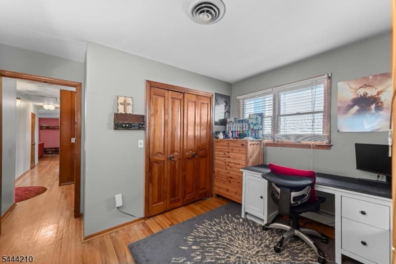 606 Knopf St, Linden City, Union photo 16