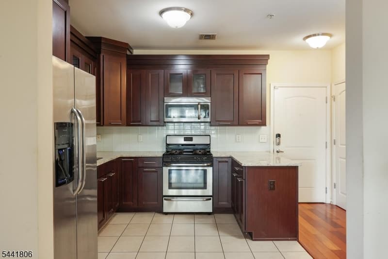 104 E Elizabeth Ave, Linden City, Union photo 4
