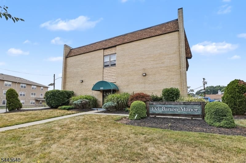 300 W Munsell Ave Cc5, Linden City, Union photo 2