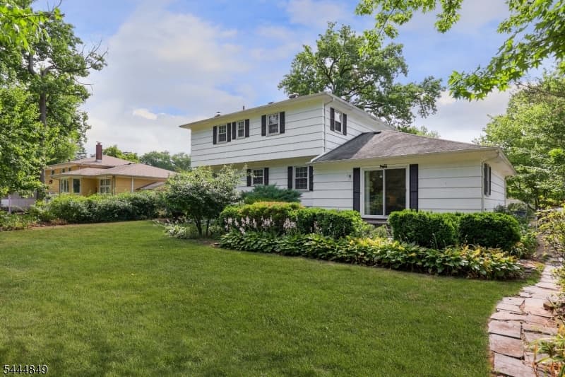 39 Saint Germain Dr, Clark Twp., Union photo 30