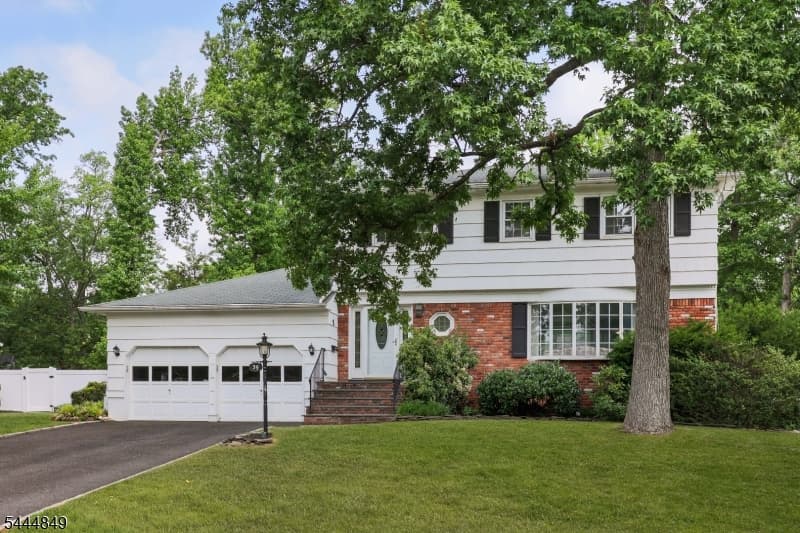 39 Saint Germain Dr, Clark Twp., Union photo 4
