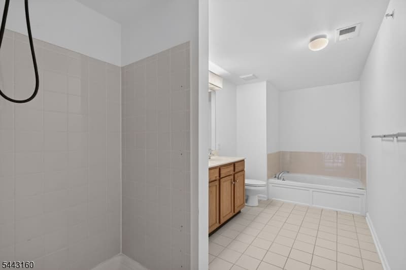 506 Donato Cir, Scotch Plains Twp., Union photo 27