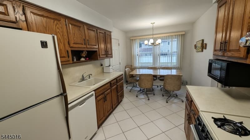 116 Stonehenge Ter, Clark Twp., Union photo 8