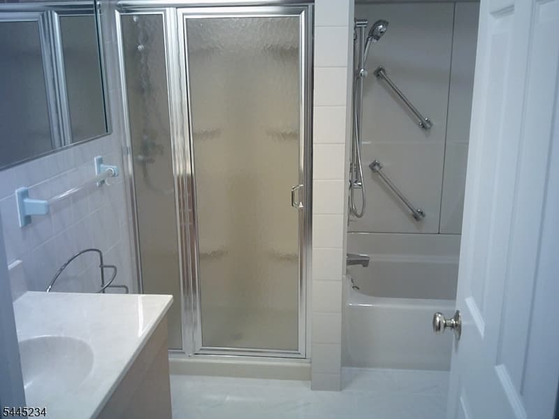 675 Raritan Rd, Clark Twp., Union photo 11