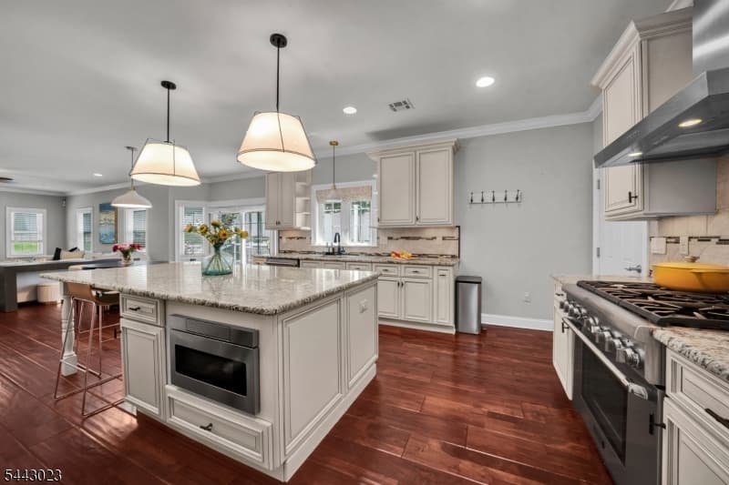 1233 Poplar Ave, Mountainside Boro, Union photo 11