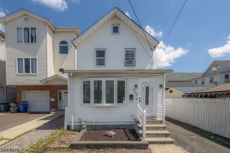 907 Bond St, Elizabeth City, Union photo 2