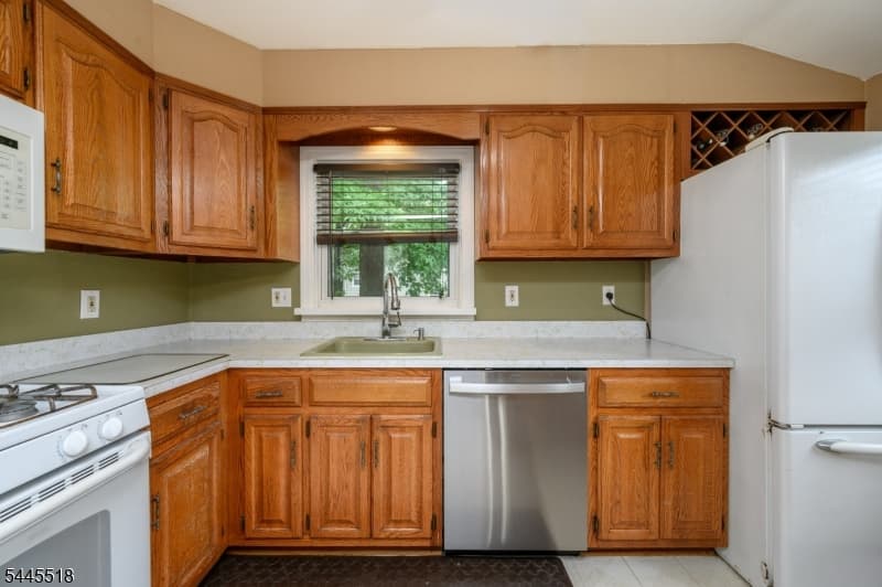2239 Newark Ave, Scotch Plains Twp., Union photo 12