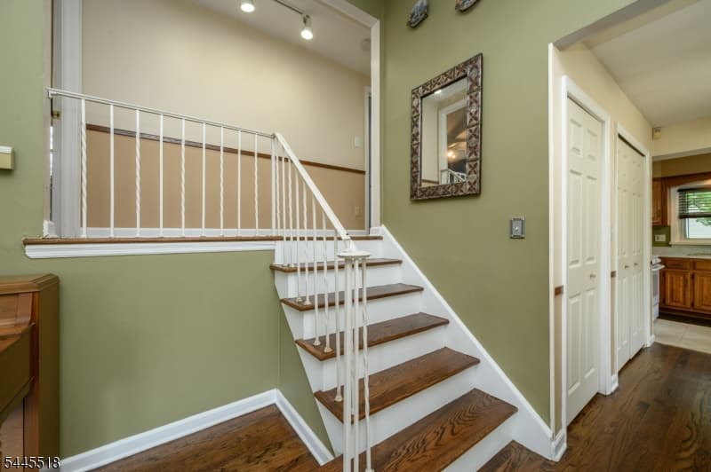 2239 Newark Ave, Scotch Plains Twp., Union photo 14