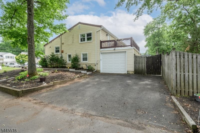 2239 Newark Ave, Scotch Plains Twp., Union photo 39