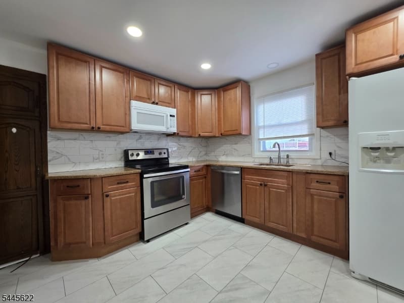 951 Liberty Ave, Hillside Twp., Union photo 19