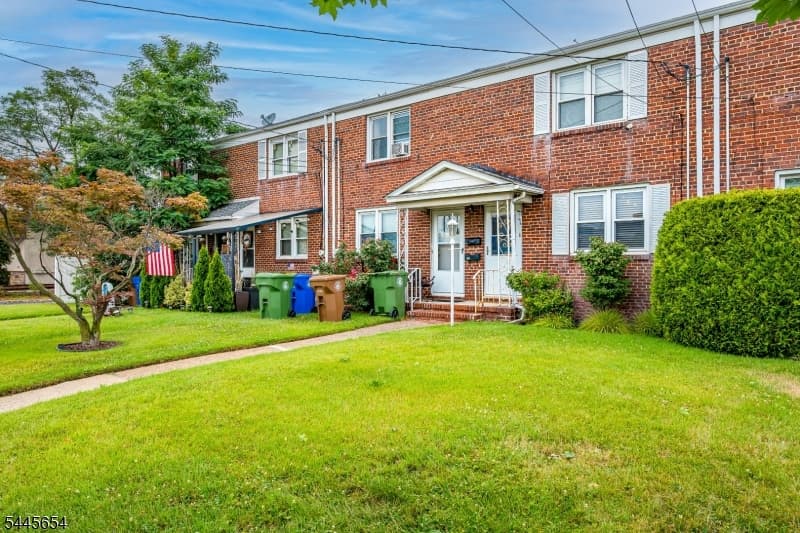 828 N Stiles St, Linden City, Union photo 2