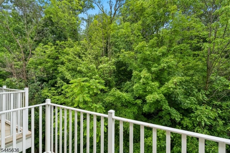 811 Donato Cir, Scotch Plains Twp., Union photo 28