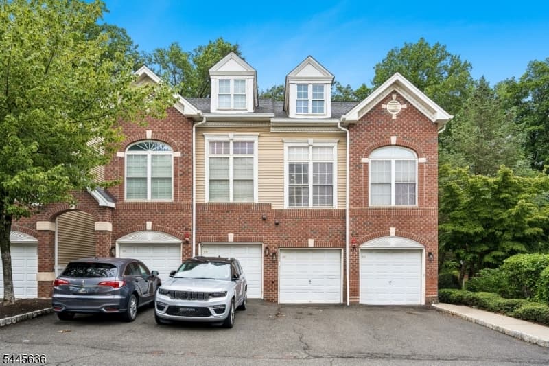 811 Donato Cir, Scotch Plains Twp., Union photo 29