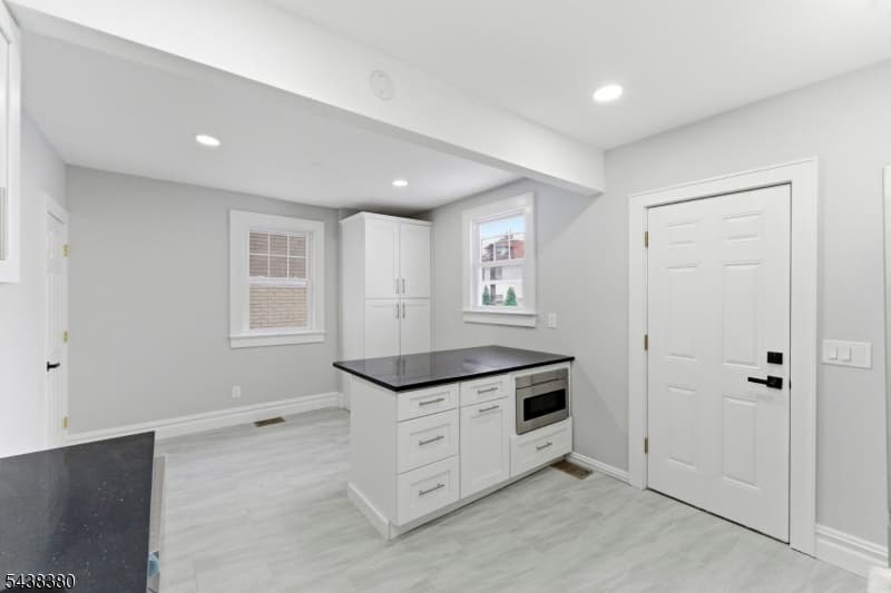 579 Newark Ave, Kenilworth Boro, Union photo 11