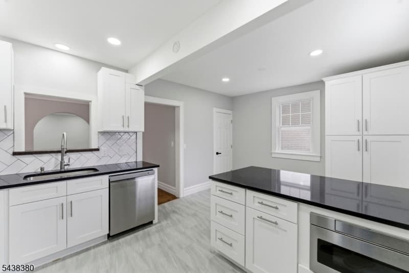 579 Newark Ave, Kenilworth Boro, Union photo 12